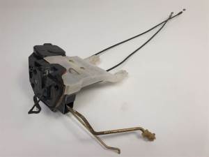 CERRADURA PUERTA DELANTERA DERECHA HYUNDAI TUCSON (JM) Autodesguaces Alicante