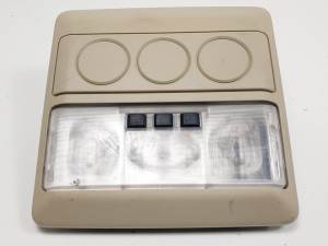 LUZ INTERIOR XDE500420LUM LAND ROVER DISCOVERY 3 Autodesguaces Alicante
