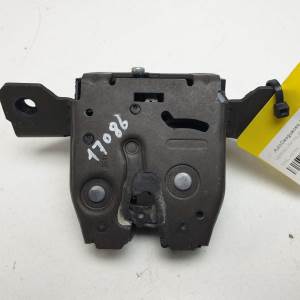CERRADURA MALETERO / PORTON 13581023 OPEL ASTRA J SPORTS TOURER Autodesguaces Alicante