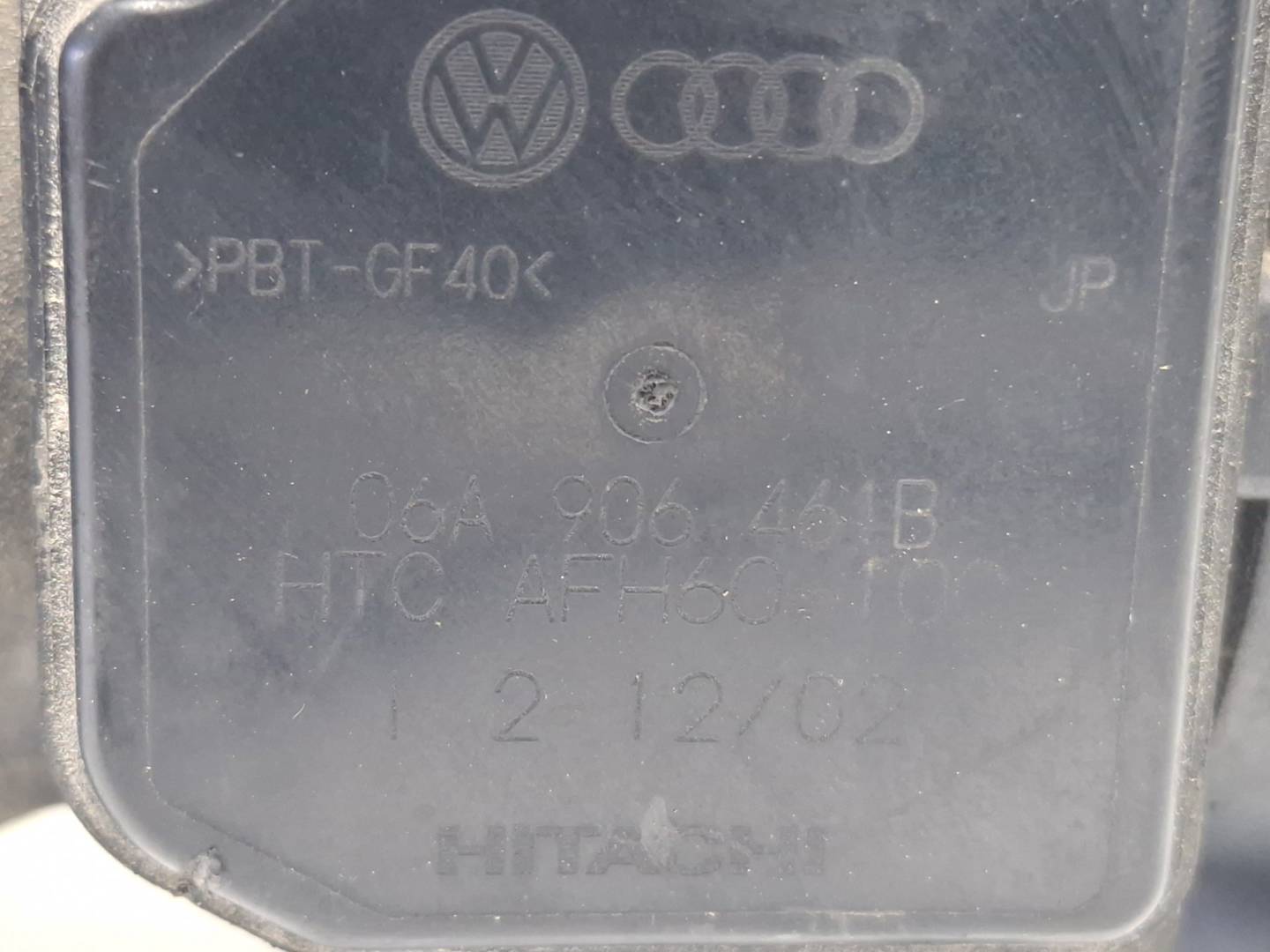 Foto 3 de Caudalimetro Volkswagen Golf IV Berlina (1j1) (1997–2003)