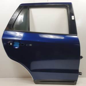 PUERTA TRASERA DERECHA HYUNDAI SANTA FE (BM) Autodesguaces Alicante