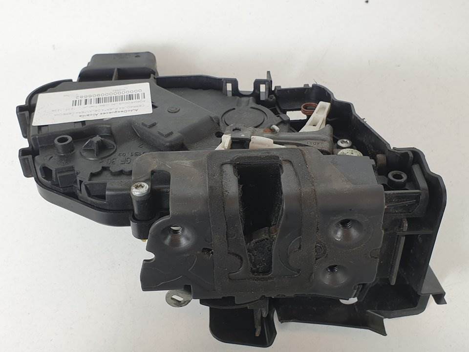 CERRADURA PUERTA DELANTERA DERECHA - 3M5AR21812MT - FORD - FOCUS LIM. (CB4)