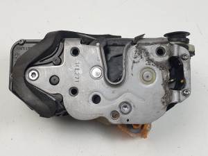 CERRADURA PUERTA TRASERA IZQUIERDA OPEL ZAFIRA TOURER Autodesguaces Alicante