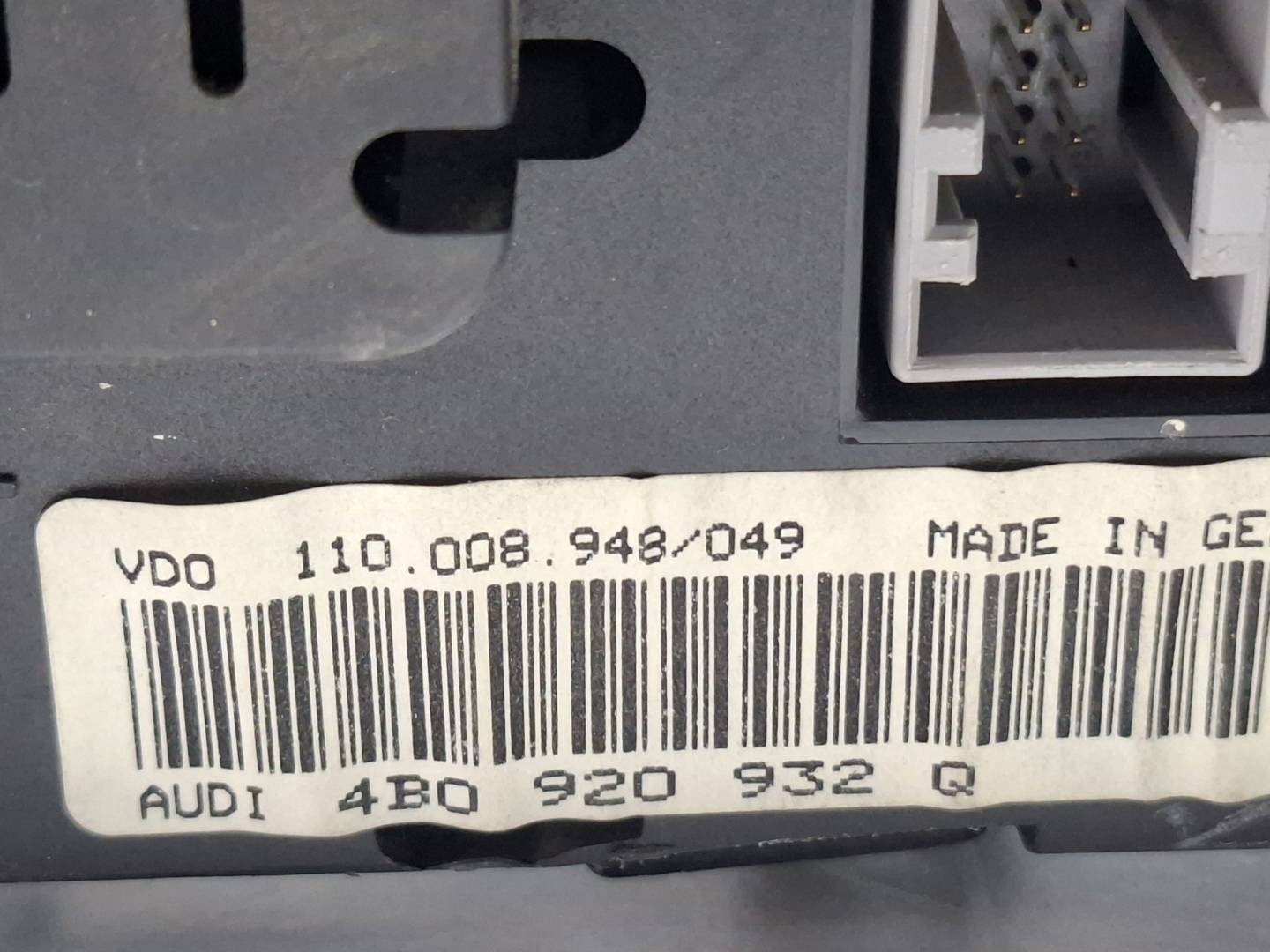 Foto 6 de Cuadro Instrumentos Audi A6 Berlina (4b2) (1997–2001)