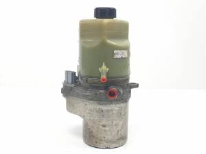 BOMBA DIRECCION 4M513K514CE FORD FOCUS CABRIO (CA5) Autodesguaces Alicante