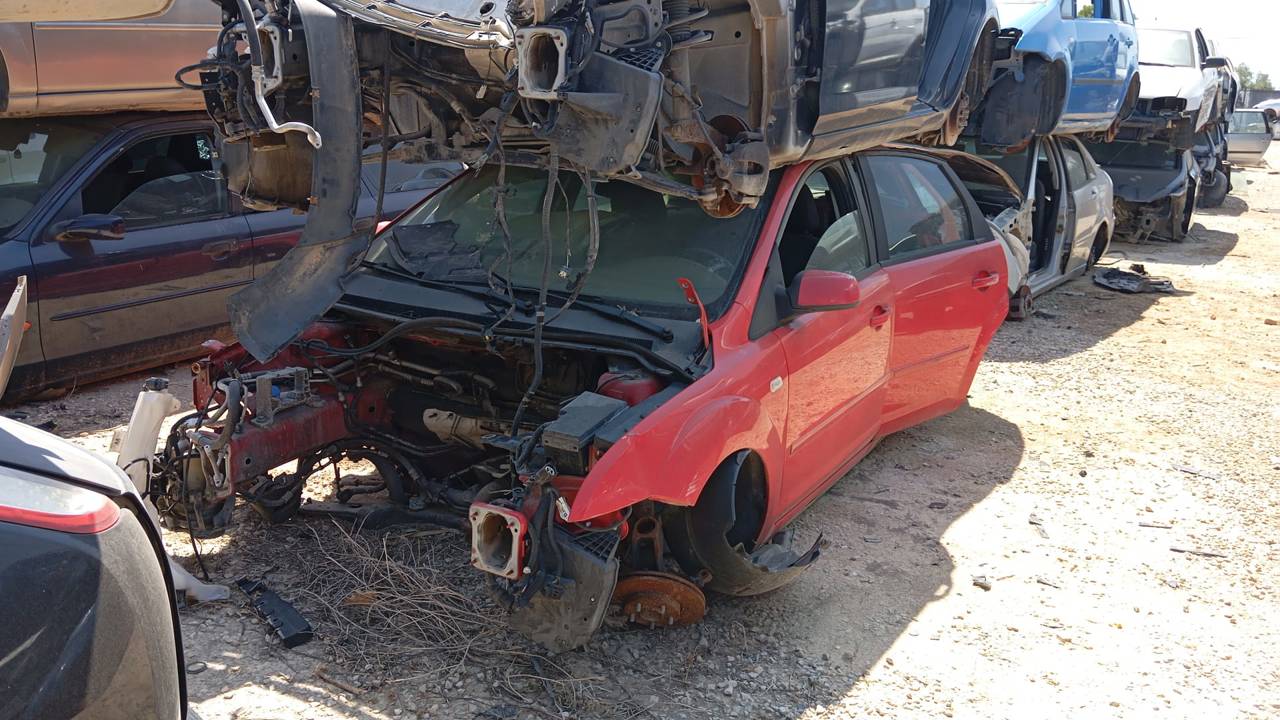 ELEVALUNAS DELANTERO IZQUIERDO