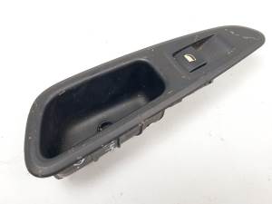 MANDO ELEVALUNAS TRASERO DERECHO 96573850XT PEUGEOT 308 (T7) Autodesguaces Alicante