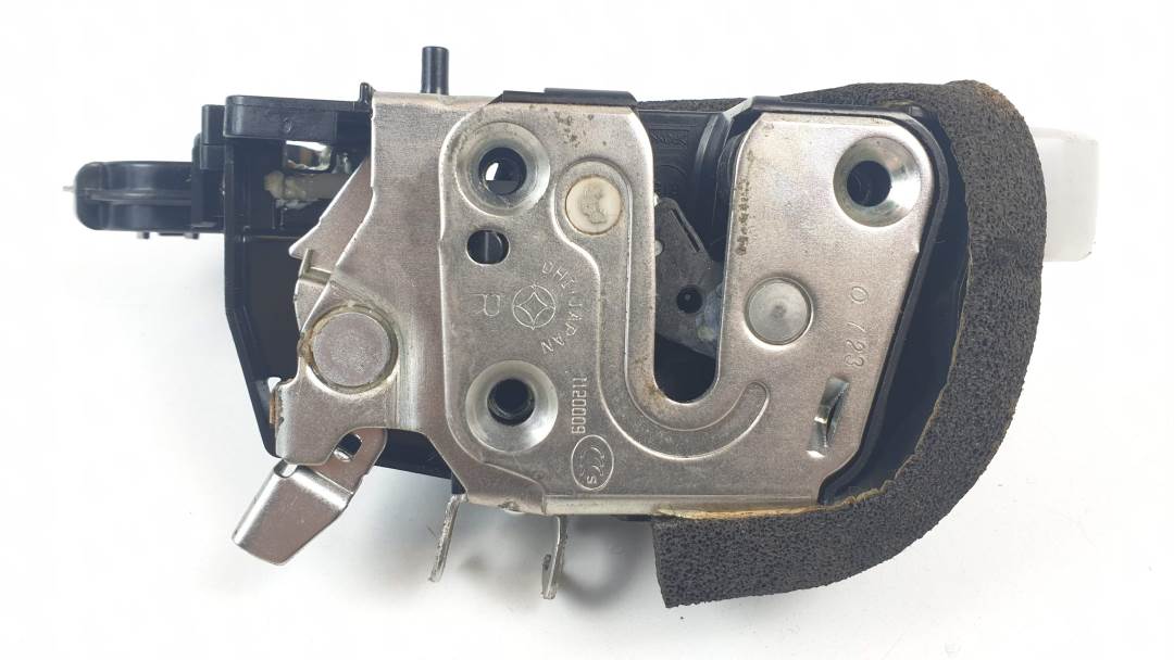 CERRADURA PUERTA TRASERA DERECHA - E7414510 - NISSAN - MICRA (K13)