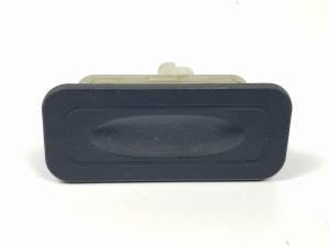 MANETA EXTERIOR PORTON 8200885513 RENAULT MEGANE III BERLINA 5P Autodesguaces Alicante