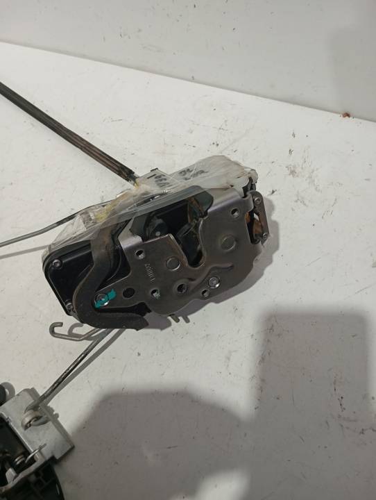 CERRADURA PUERTA DELANTERA IZQUIERDA