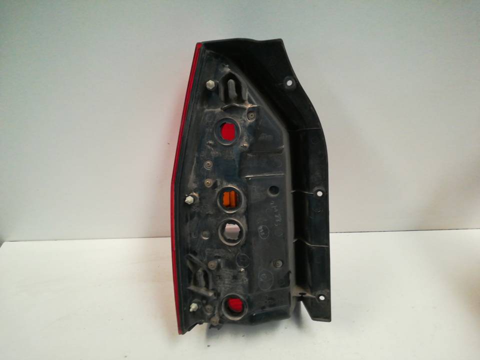 PILOTO TRASERO DERECHO