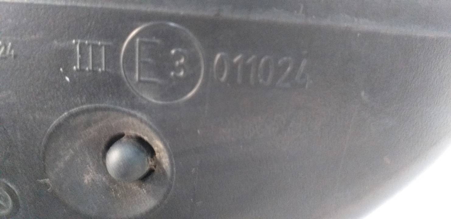 RETROVISOR DERECHO