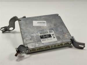 CENTRALITA MOTOR UCE 2750006431 LEXUS RX 300(MCU35) Autodesguaces Alicante