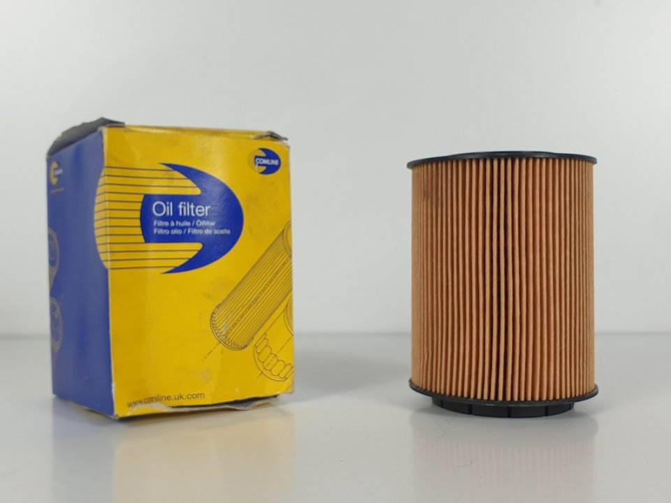 Ölfilter - EOF043 - VOLKSWAGEN - TOUAREG (7LA)