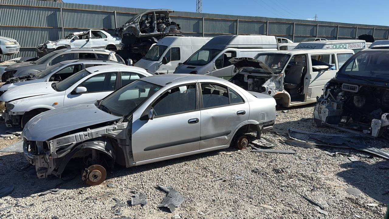 Imagen del vehículo NISSAN ALMERA (N16/E)