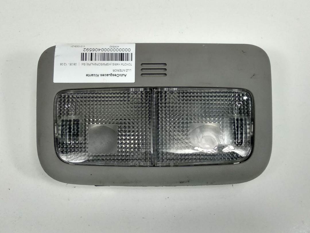 LUZ INTERIOR - 812600D030 - TOYOTA - YARIS (KSP9/SCP9/NLP9)