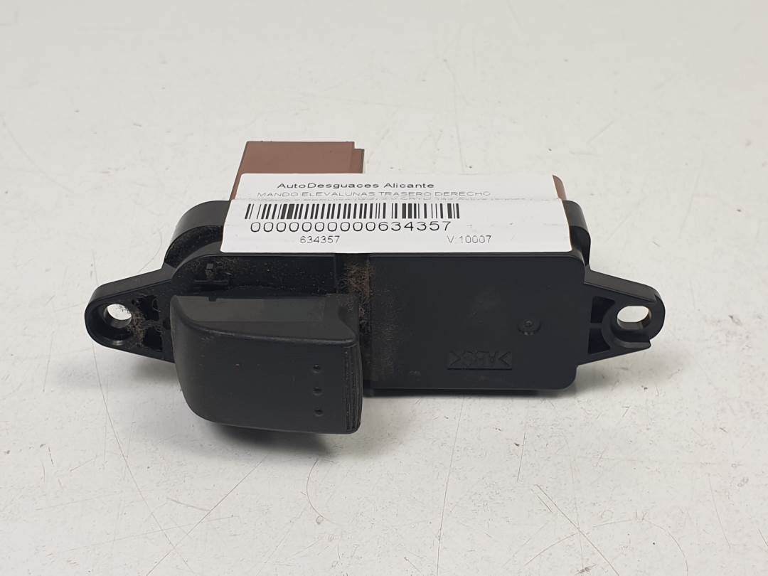 MANDO ELEVALUNAS TRASERO DERECHO - GP9G66380 - MAZDA - 6 BERLINA (GG)