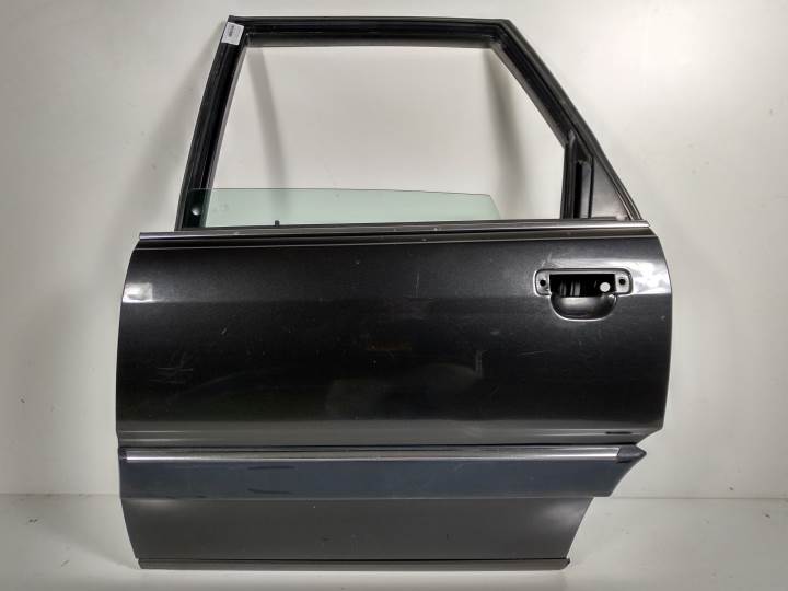 PUERTA TRASERA IZQUIERDA AUDI 100 BERLINA (443) Autodesguaces Alicante