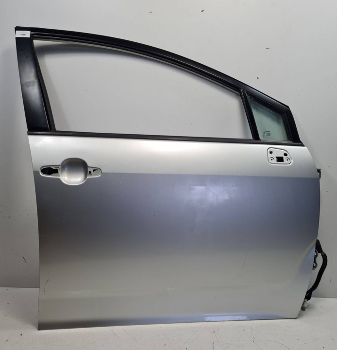PUERTA DELANTERA DERECHA TOYOTA COROLLA VERSO (R1) Autodesguaces Alicante