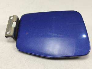 TAPA EXTERIOR COMBUSTIBLE SUZUKI BALENO BERLINA SY (EG) Autodesguaces Alicante