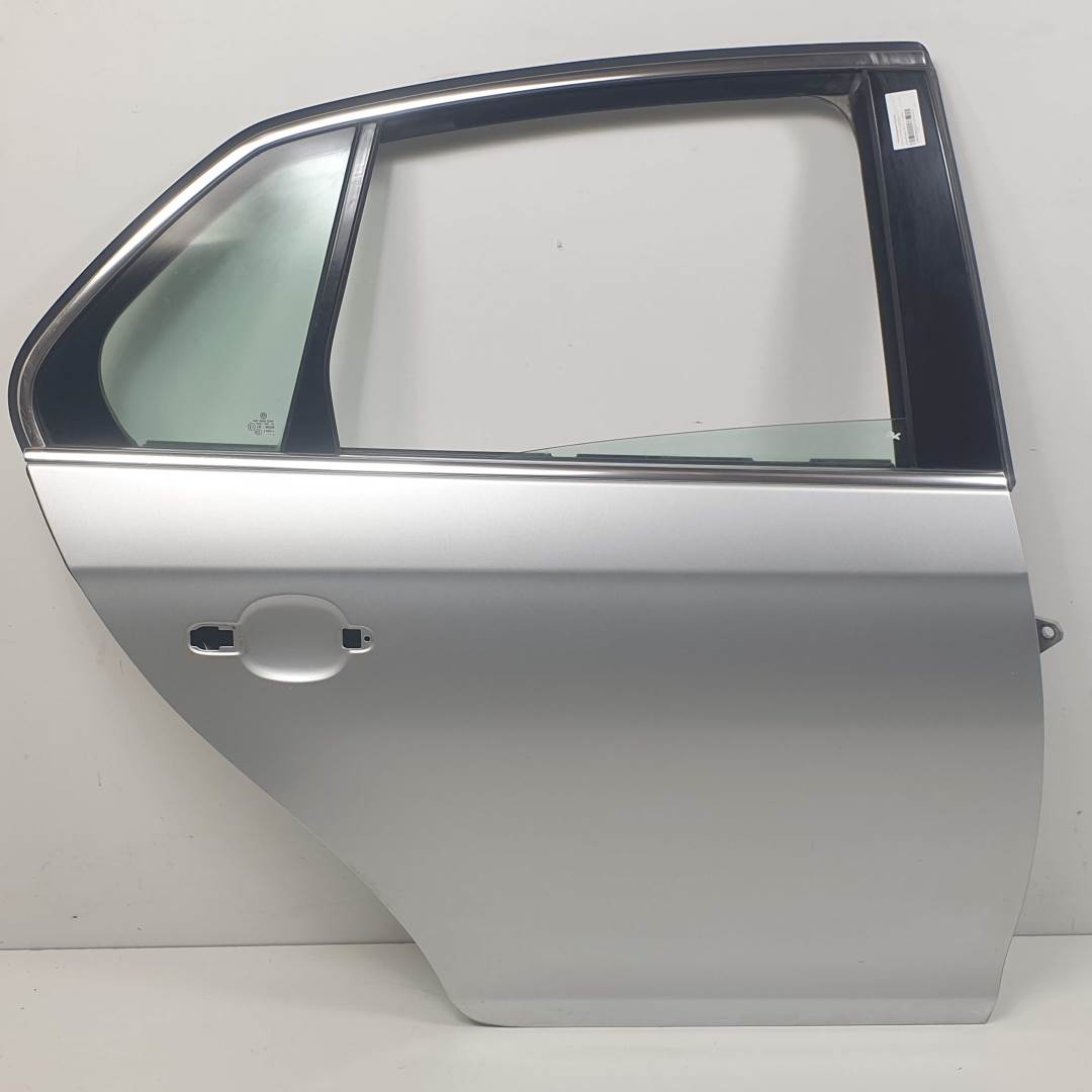 PUERTA TRASERA DERECHA - VOLKSWAGEN - JETTA (1K2)
