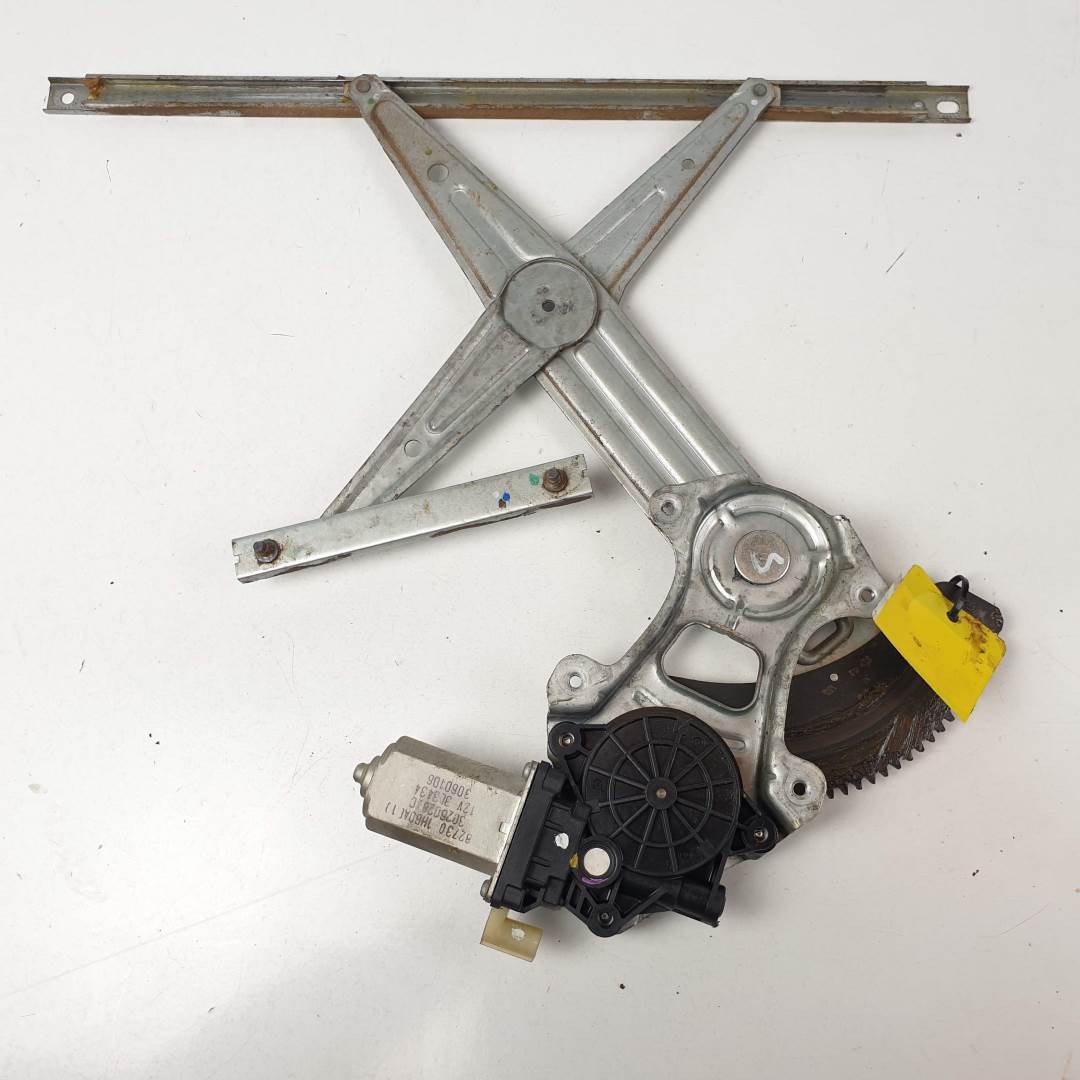 ELEVALUNAS DELANTERO DERECHO - 827301HB0AC - NISSAN - MICRA (K13)