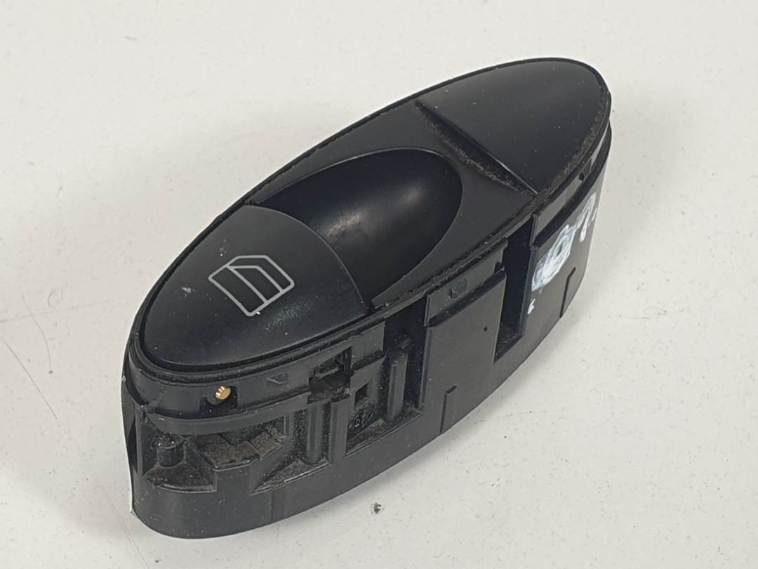 Commande de lève-vitre arrière droite - A2118218651 - MERCEDES - CLASE E (W211) FAMILIAR