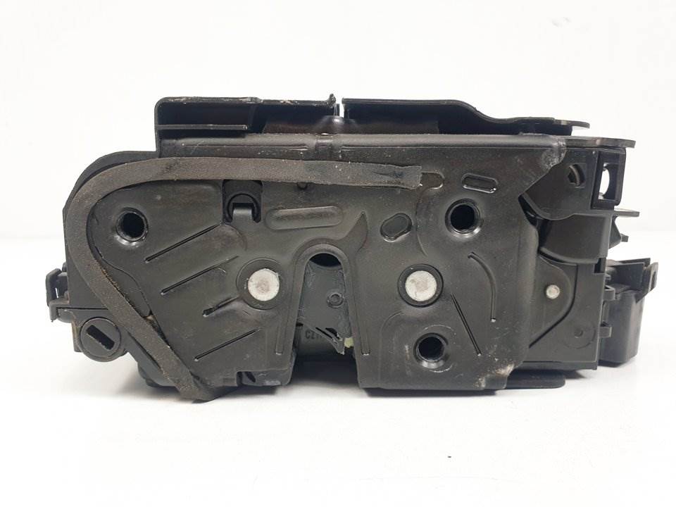 CERRADURA PUERTA TRASERA DERECHA - 5TA839016E - VOLKSWAGEN - POLO (AW)
