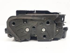 CERRADURA PUERTA TRASERA DERECHA 5TA839016E VOLKSWAGEN POLO (AW) Autodesguaces Alicante
