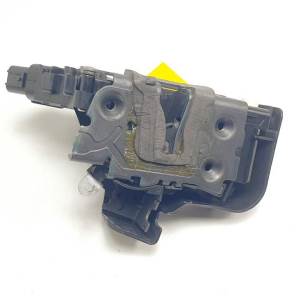 CERRADURA PUERTA TRASERA DERECHA 8X2A26412CC LAND ROVER DISCOVERY 4 Autodesguaces Alicante