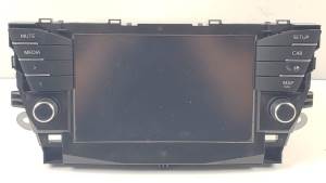 SISTEMA AUDIO / RADIO CD 8614005200 TOYOTA AVENSIS Autodesguaces Alicante