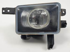 FARO ANTINIEBLA DERECHO 90534969 OPEL CORSA C Autodesguaces Alicante