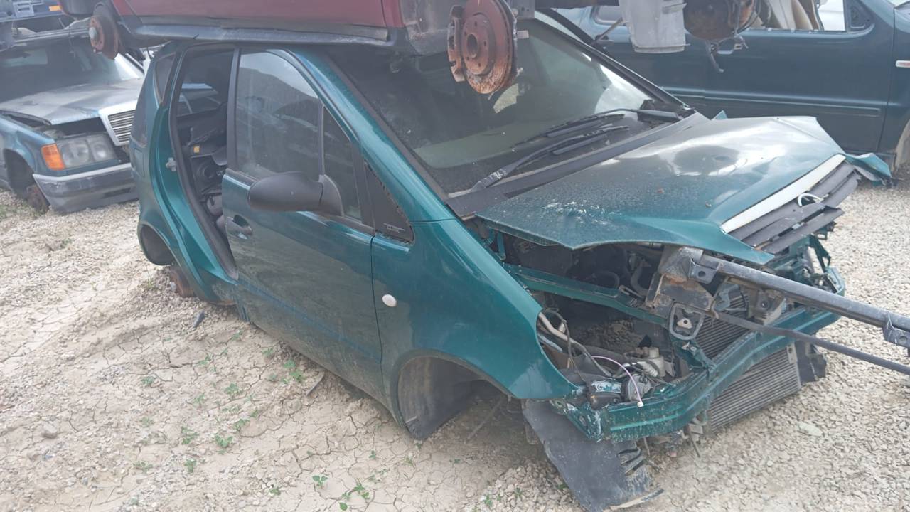 ELEVALUNAS DELANTERO DERECHO