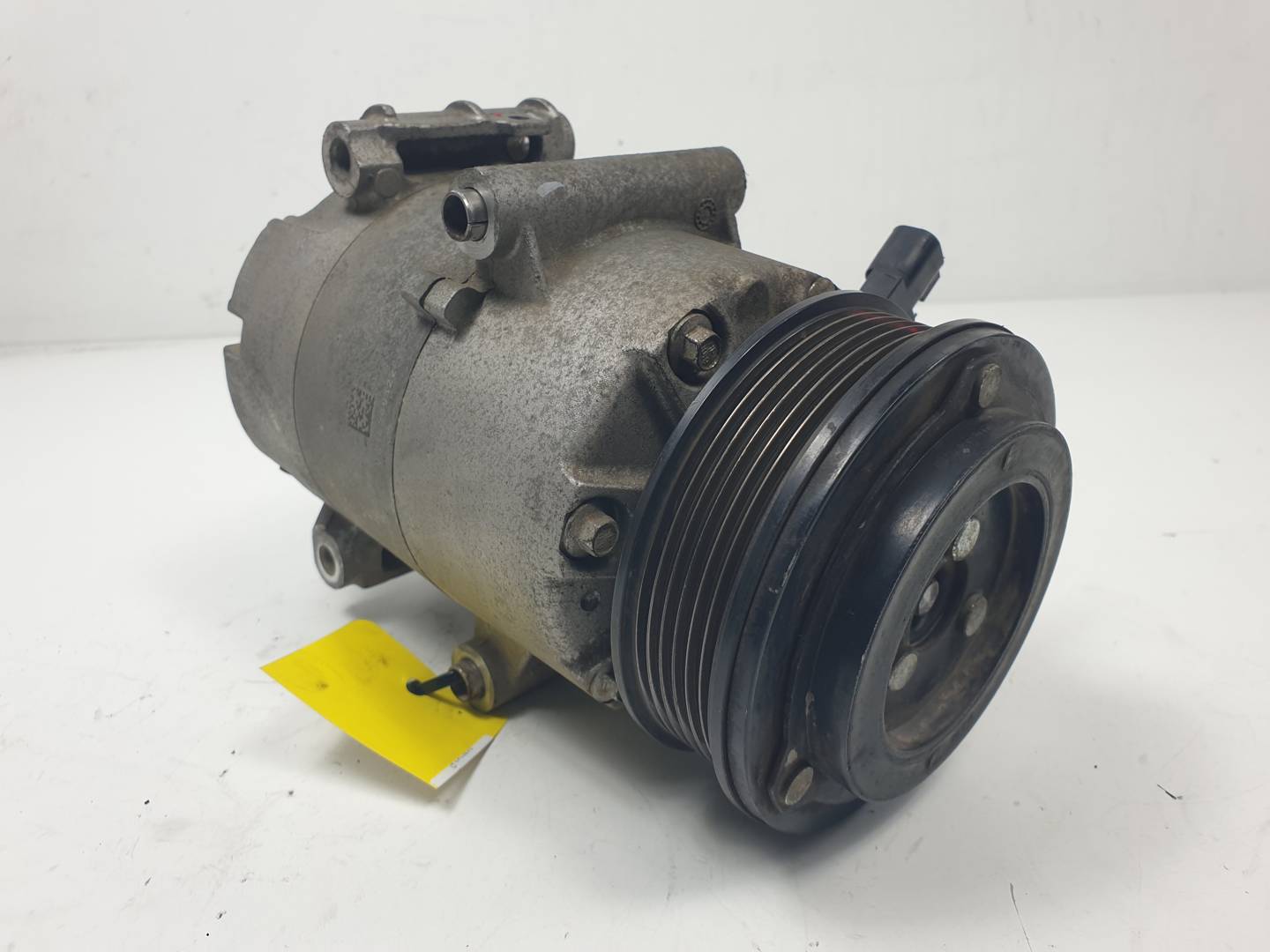 COMPRESOR AIRE ACONDICIONADO - AV1119D629AC - FORD - FIESTA (CCN)