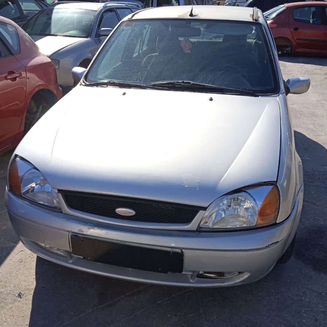 FORD FIESTA BERLINA (DX) (1999 - 2002)