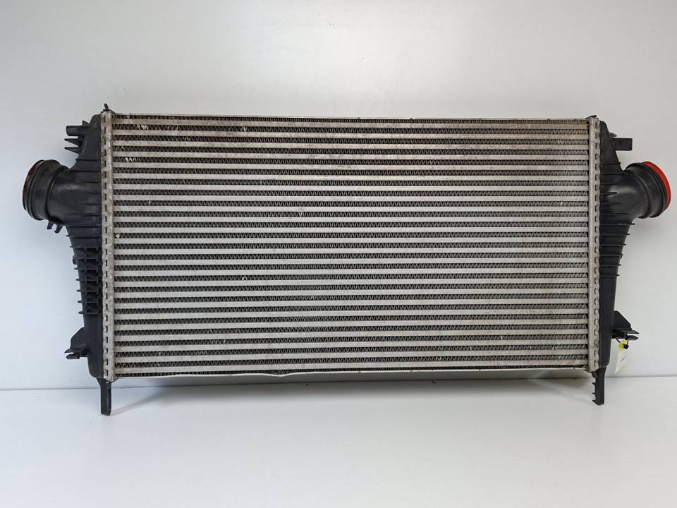 INTERCOOLER 13241751 OPEL INSIGNIA SPORTS TOURER Autodesguaces Alicante