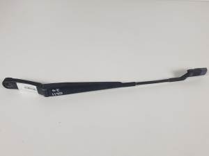 BRAZO LIMPIA DELANTERO IZQUIERDO 5C2955409 VOLKSWAGEN BEETLE (5C1) Autodesguaces Alicante