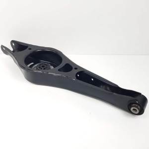 BRAZO SUSPENSION INFERIOR TRASERO IZQUIERDO VOLKSWAGEN GOLF V BERLINA (1K1) Autodesguaces Alicante