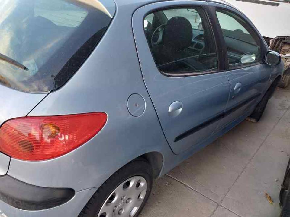 CERRADURA PUERTA TRASERA DERECHA