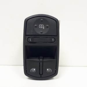 MANDO ELEVALUNAS DELANTERO IZQUIERDO 315625731 OPEL CORSA D Autodesguaces Alicante