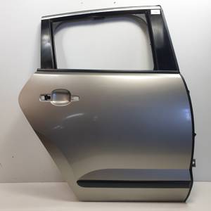 PUERTA TRASERA DERECHA PEUGEOT 3008 (T84) Autodesguaces Alicante
