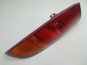 PILOTO TRASERO DERECHO 1M5113404AC FORD FOCUS BERLINA (CAK) Autodesguaces Alicante