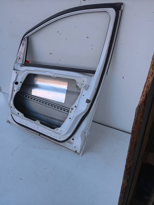 PUERTA DELANTERA DERECHA