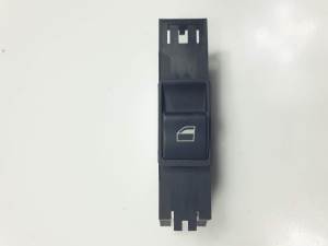 MANDO CALEFACCION / AIRE ACONDICIONADO 8381510 BMW SERIE 3 BERLINA (E46) Autodesguaces Alicante