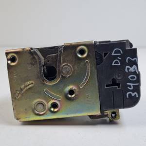 CERRADURA PUERTA DELANTERA DERECHA PEUGEOT 206 BERLINA Autodesguaces Alicante