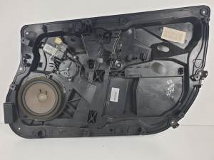 ELEVALUNAS DELANTERO DERECHO 8A6114553A FORD FIESTA (CB1) Autodesguaces Alicante