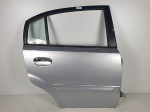 PUERTA TRASERA DERECHA KIA RIO (JB) Autodesguaces Alicante