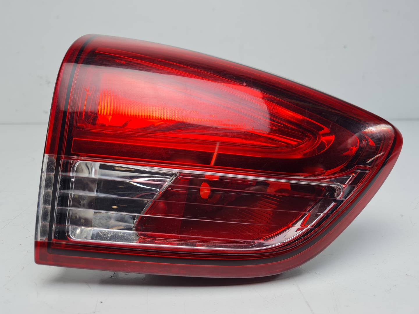 PILOTO TRASERO IZQUIERDO INTERIOR - 20545748LH - RENAULT - CLIO IV SPORT TOURER (X98)