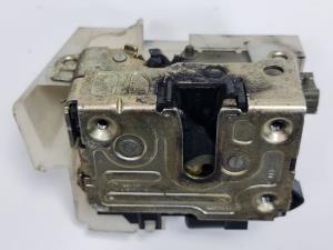 CERRADURA PUERTA DELANTERA IZQUIERDA RENAULT MEGANE I SCENIC (JA0) Autodesguaces Alicante