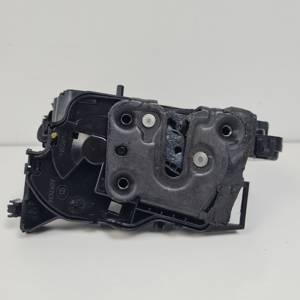 CERRADURA PUERTA TRASERA DERECHA 825025227R RENAULT MEGANE IV BERLINA 5P Autodesguaces Alicante